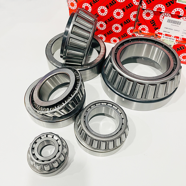 Ano ang pagkakaiba sa pagitan ng deep groove ball bearings at tapered roller bearings?